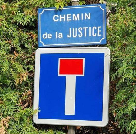 Blague   caricature   justice   chemin de la justice   voix sans issue