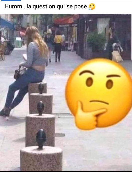 Blague   la question se pose femme assis sur un pot en béton avec objet auddessus