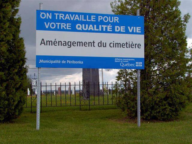 Blague   Mort   panneau marqué   on travaille pour votre qualité de vie   aménagement cimetière