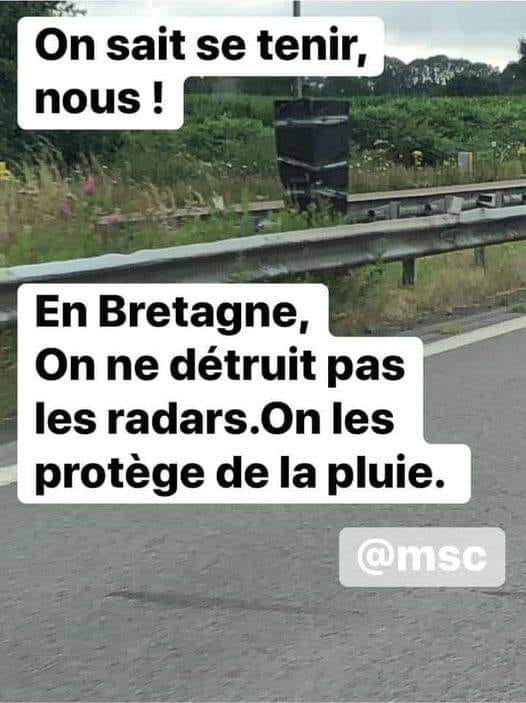 Blague   radar   en bretagne   on n edétrit pas les radars on les protège de la pluie