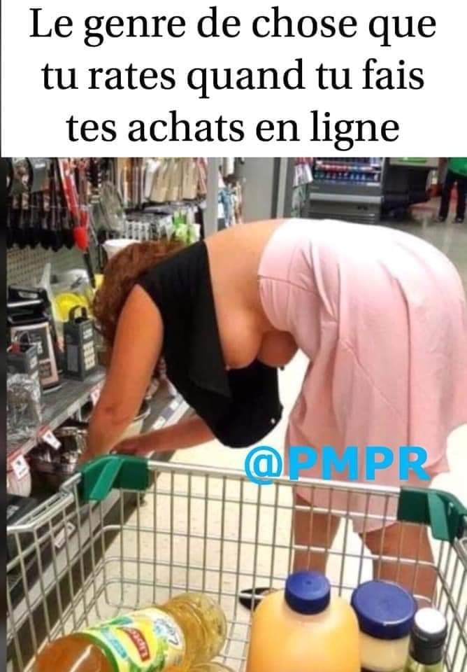 Blague   supermarché   femme qui se baisse et on voit ses seins