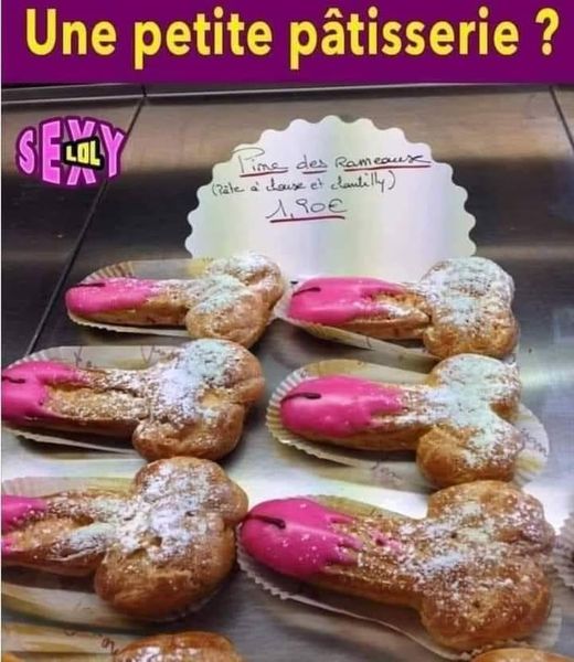 Blague   une petite patiserie en forme de bite