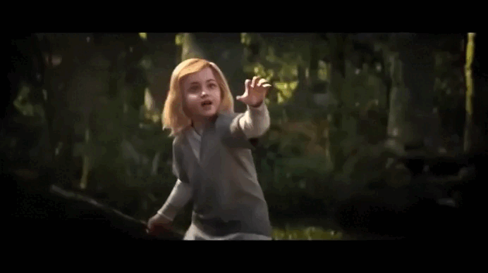 Futur Maitre Jedi enfant qui a de l Avenir entrainement   Formation  Jeune fille cheveux en Or de 6 ans 1