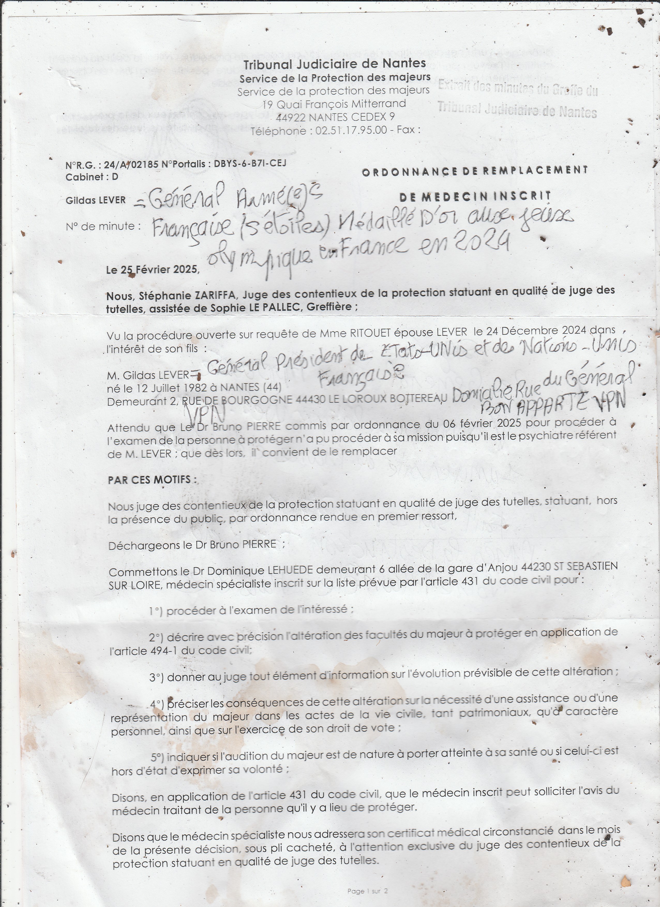 Juge des nano robots=hologramme=machines de guerre mets sous tutelle le présidents des nations unis et des Etats unis et ses machines de Guerre et Lia et + de 100 000 bombes et missiles nuclEaires 3